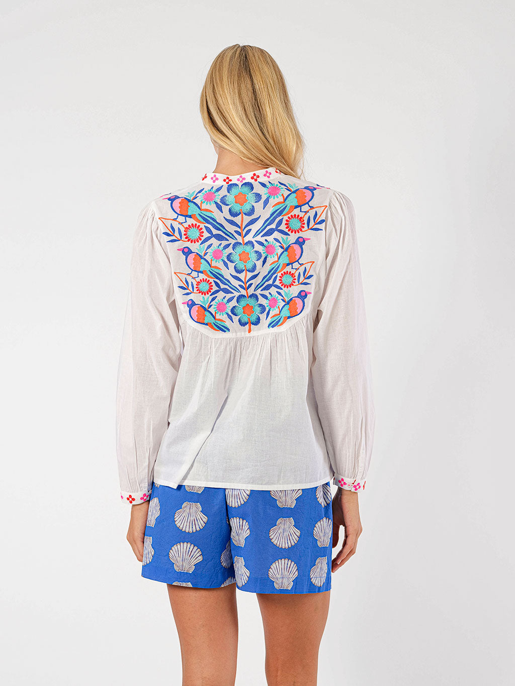 Catnep Blouse Blue Birds Embroidery on White