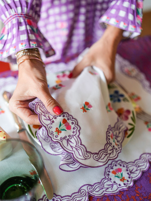 Napkin Spring Flower Embroidery on White