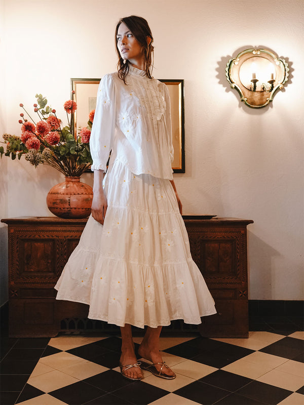 NIMO x CASA PERNICE White Skirt Flower Embroidery
