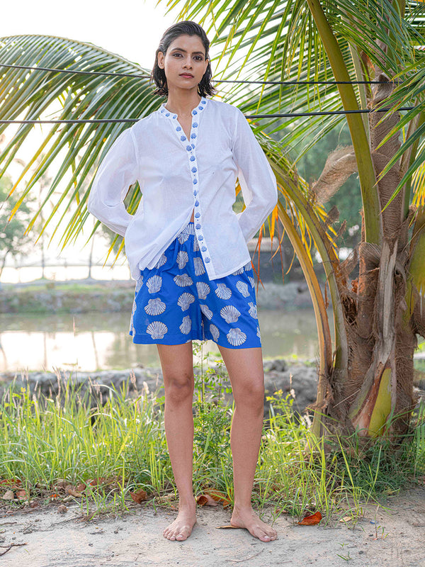 Lilly Pilly Shorts Shells on Blue