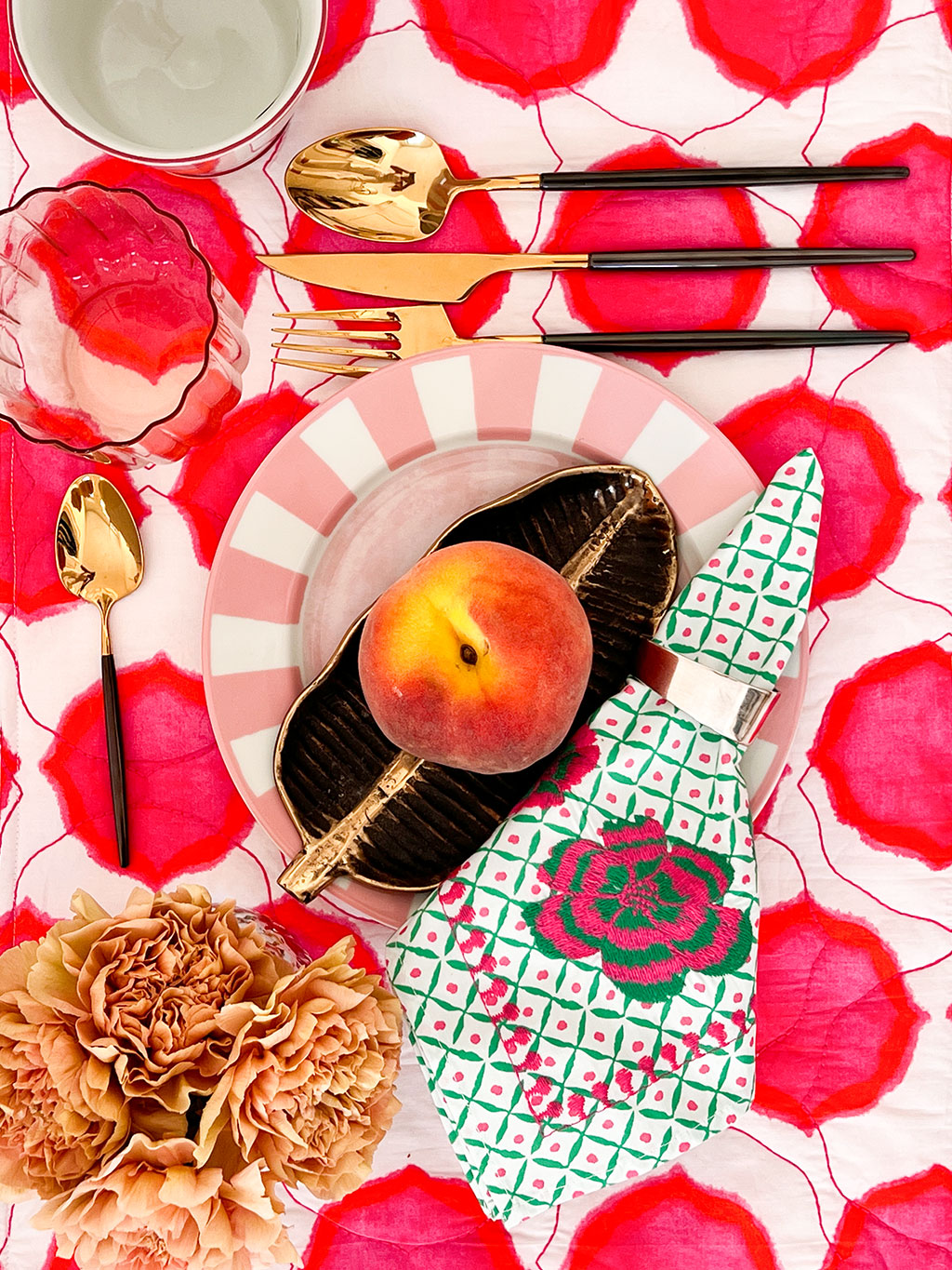 Placemat Ikat Pink Orange