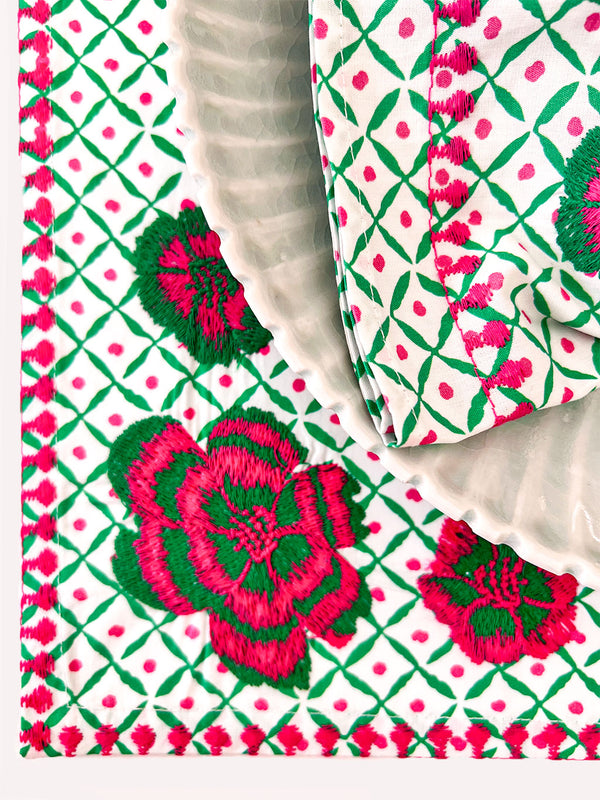 Placemat Dotty Emerald Peony Embroidery
