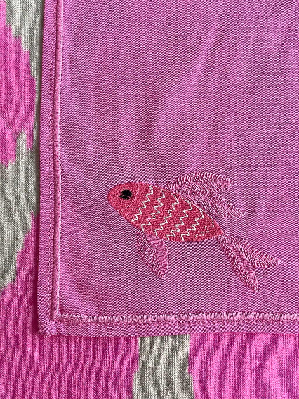 Placemat Fish on Pink