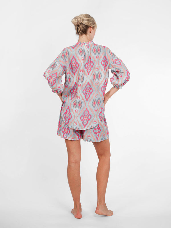 Rear view of the Lilly Pilly shorts showcasing the discreet elasticated waistband for a comfortable, flexible fit.