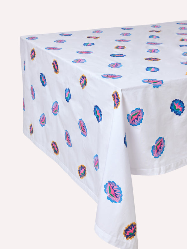 Tablecloth Lotus Flower on White