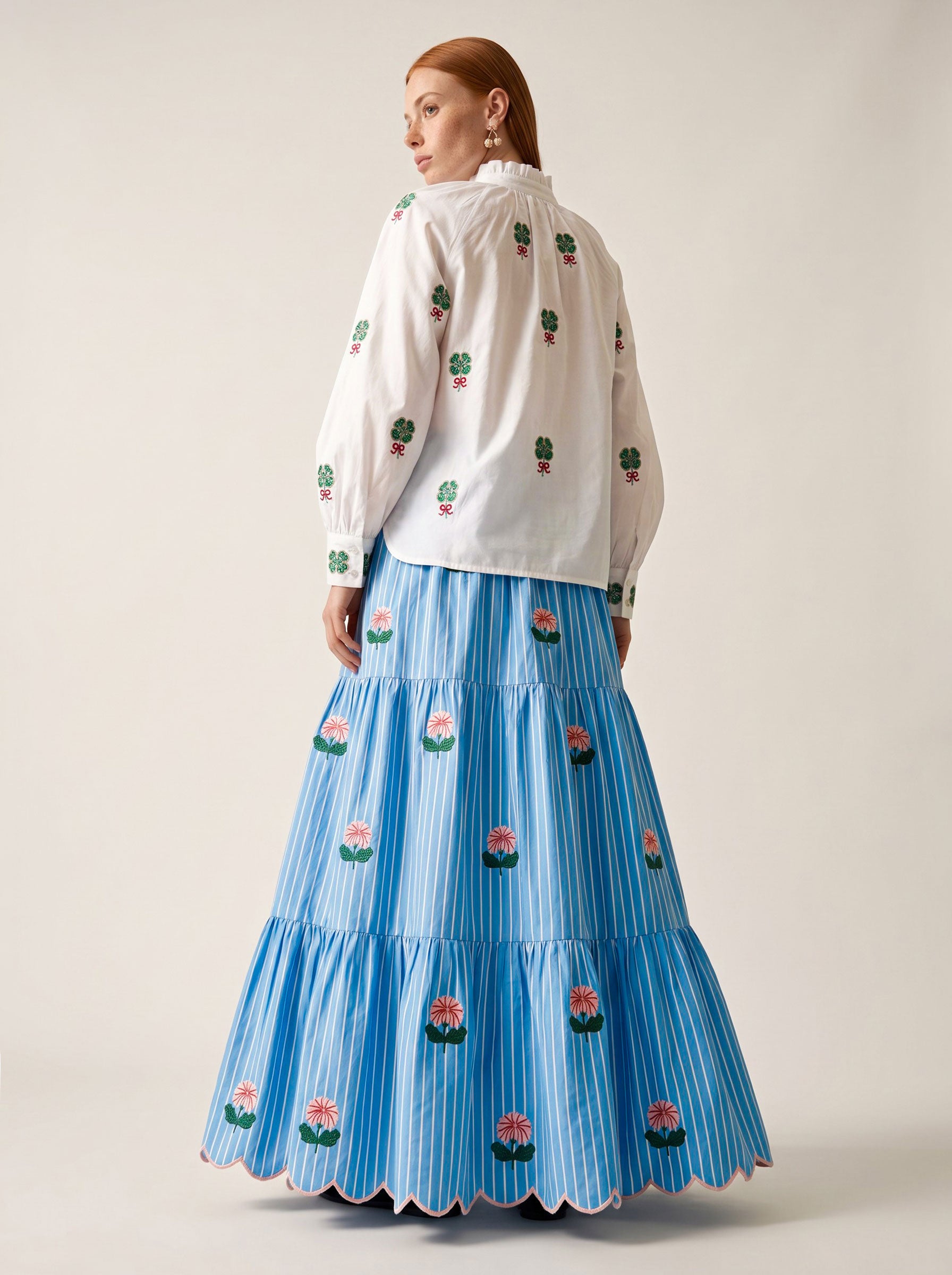 Taragon Blouse Clover Embroidery on White