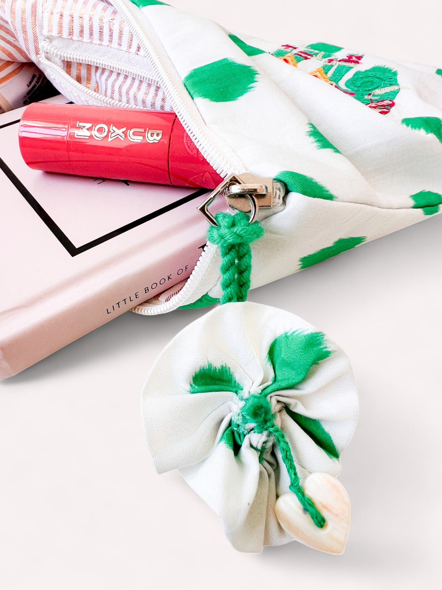Ortiga Bag Emerald Dots Elephant Embroidery