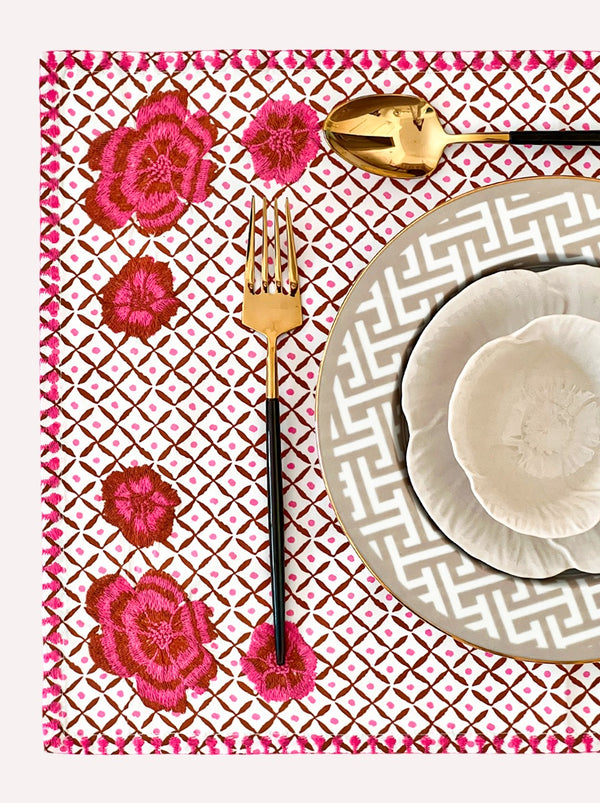 Placemat Dotty Mustard Peony Embroidery