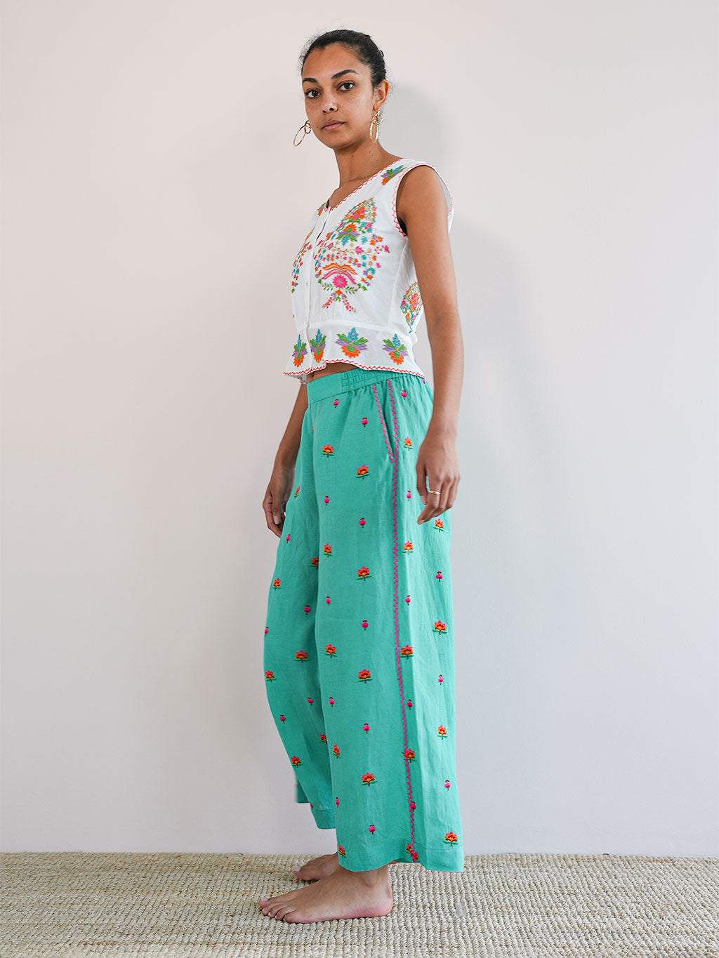 Fennel Pants Green Lotus Flower Embroidery