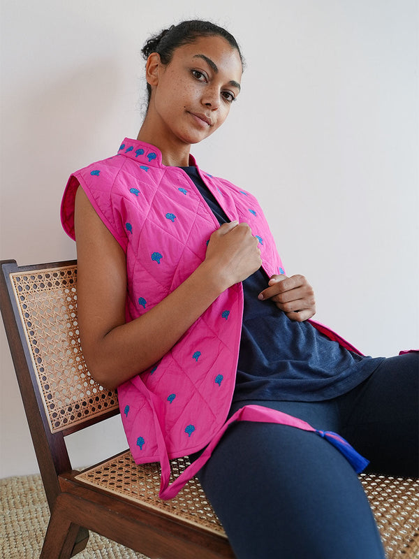 Chives Vest Ginkgo Embroidery on Pink