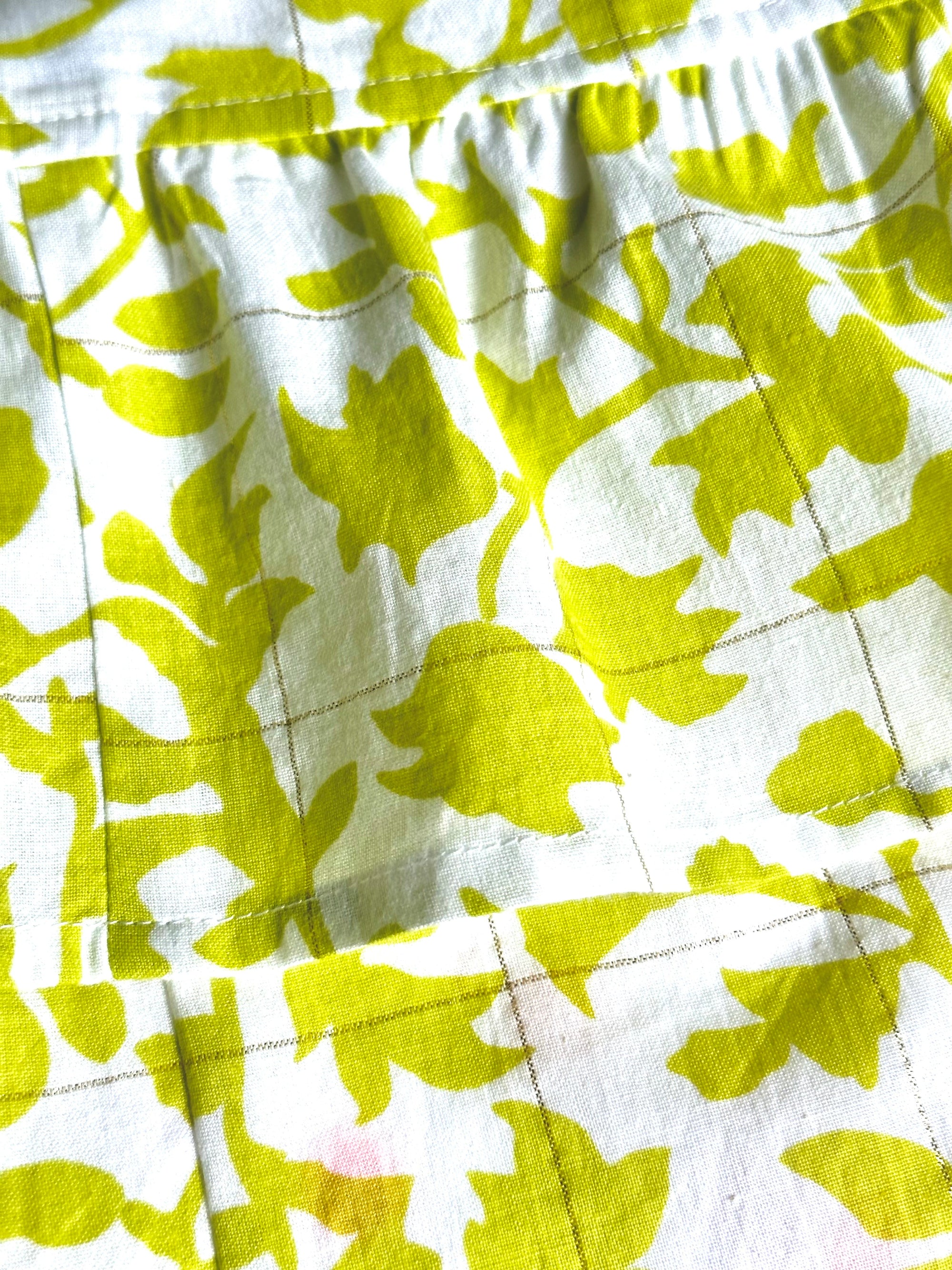 Tablecloth Leaf Print Lime